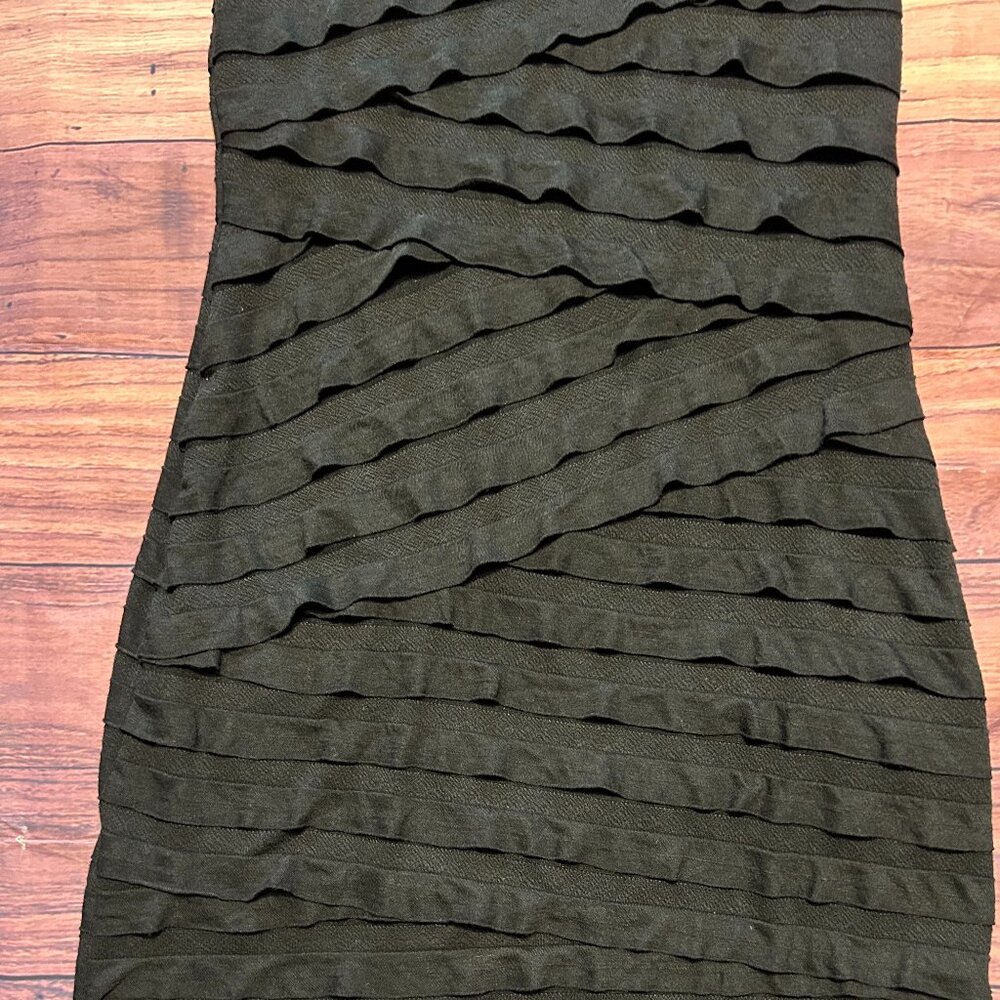 Max Studio Black Sleeveless Tiered Ruffle Dress - Little Black Dress (LBD) - Picture 3 of 9